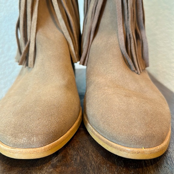 MICHAEL KORS BILLY TAUPE SUEDE STUDDED FRINGE ALMOND TOE SLIP ON BOOTIE - Picture 6 of 13